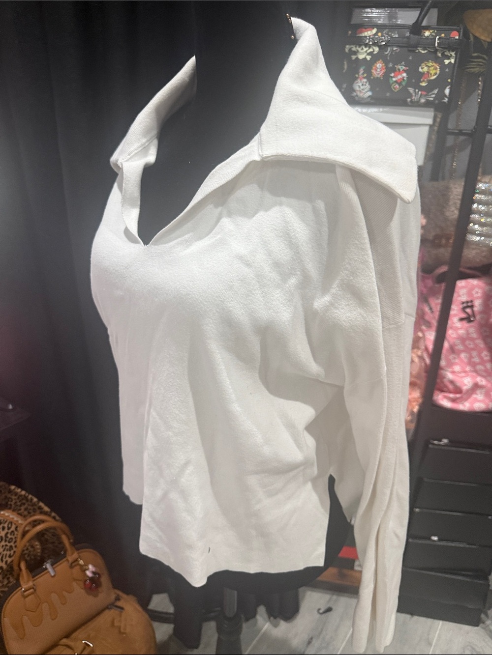 Express White V-Neck Collared Pullover - Picture 7 of 7